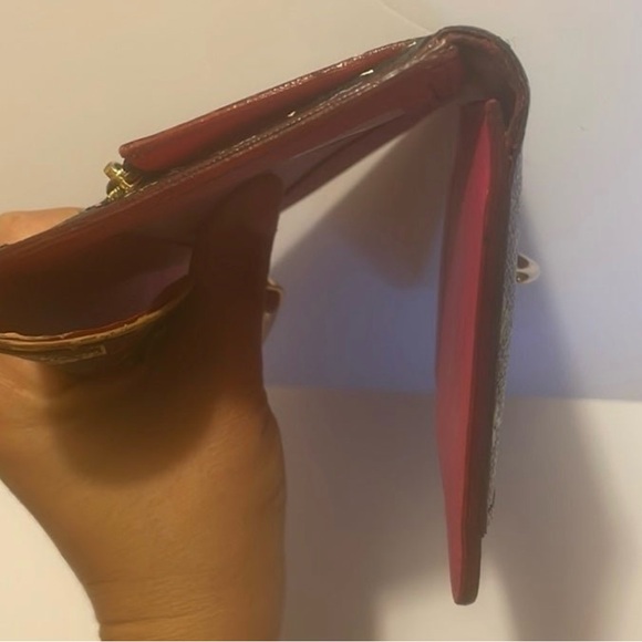 Louis Vuitton Black Murakami Multi Color Bucket Wallet - Picture 10 of 15